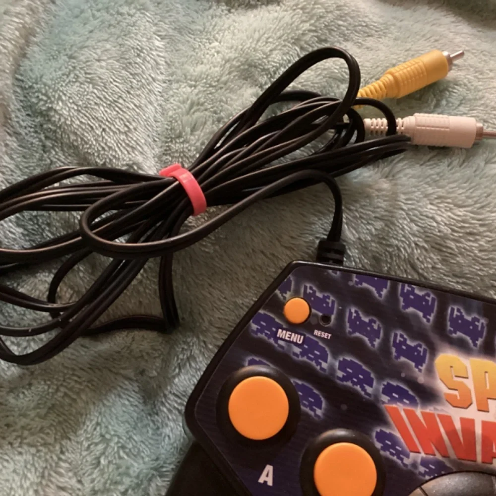 SPACE INVADERS 5-in-1 Plug N Play TV Game by Radica